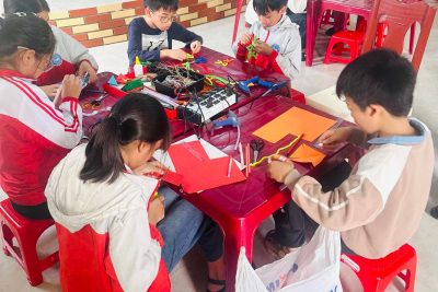 “Xưởng chế tạo ước mơ” rực lửa trong buổi chiều thực hành STEM