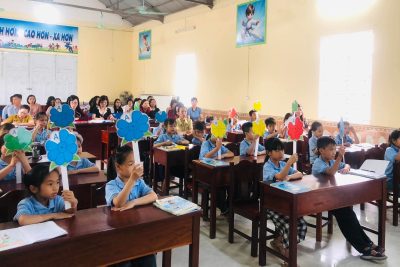 Sinh hoạt chuyên môn cấp trường-TH Xuân Ninh